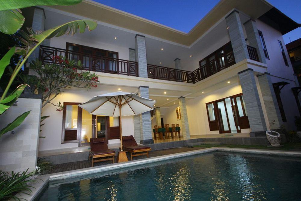 Kubal Villa Seminyak  Luaran gambar