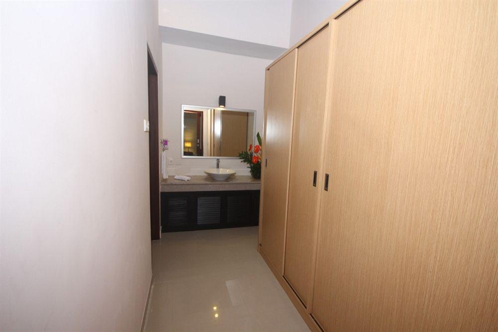 Kubal Villa Seminyak  Luaran gambar