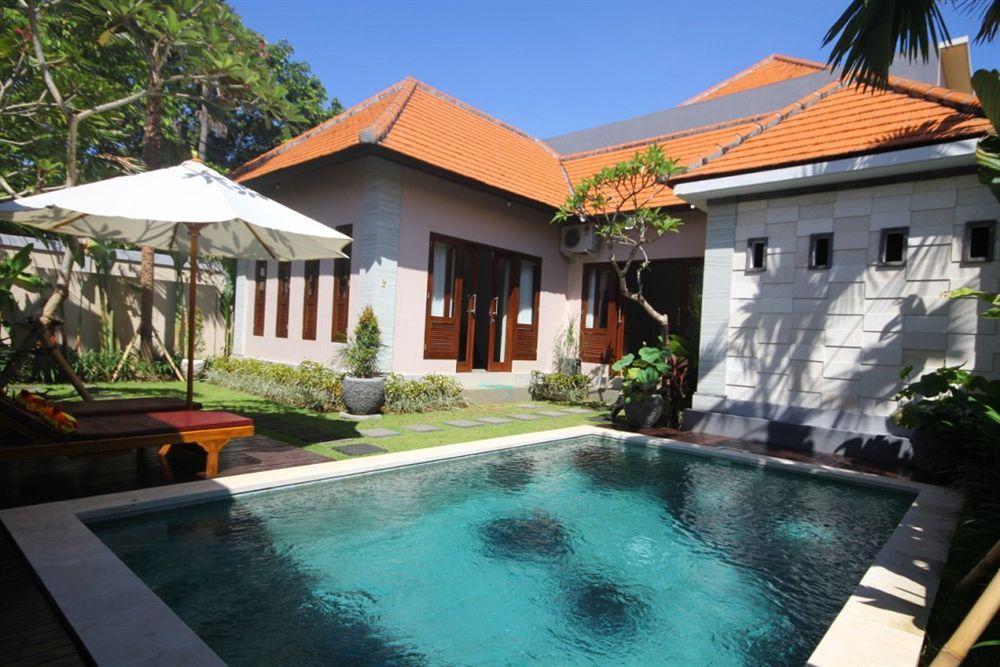 Kubal Villa Seminyak  Luaran gambar