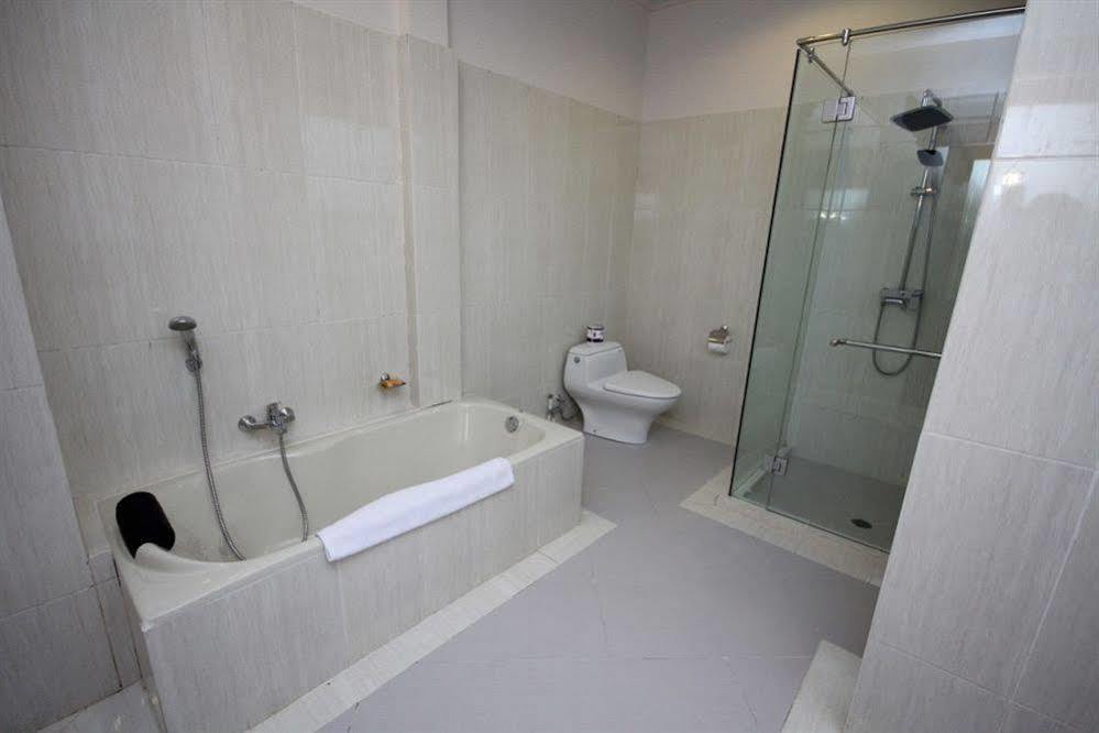 Kubal Villa Seminyak  Luaran gambar